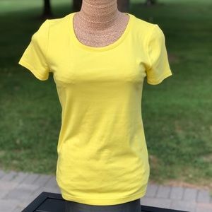 Lilly Pulitzer fitted tee